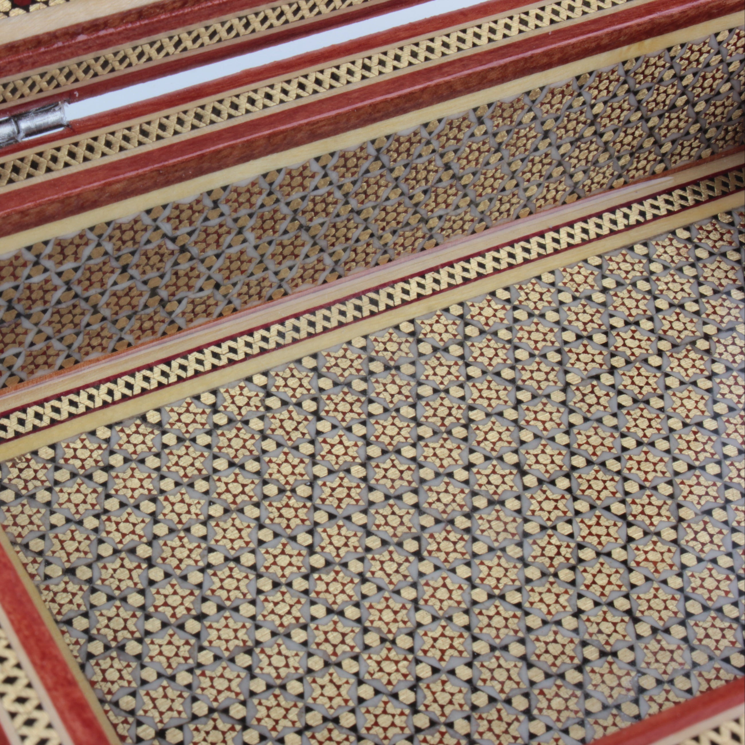 Hatem - Premium Kutu P:3