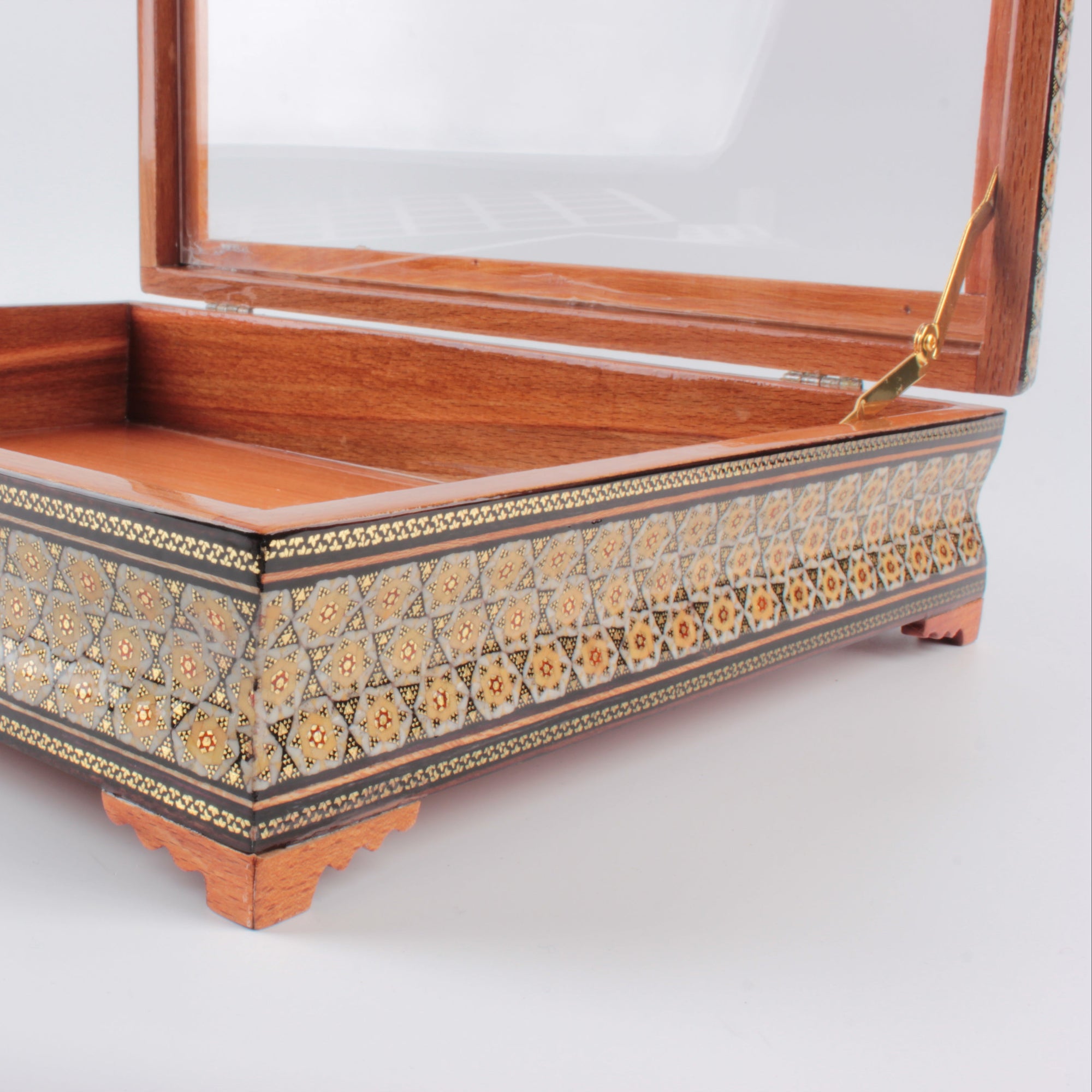 Hatem - Premium Box P:10