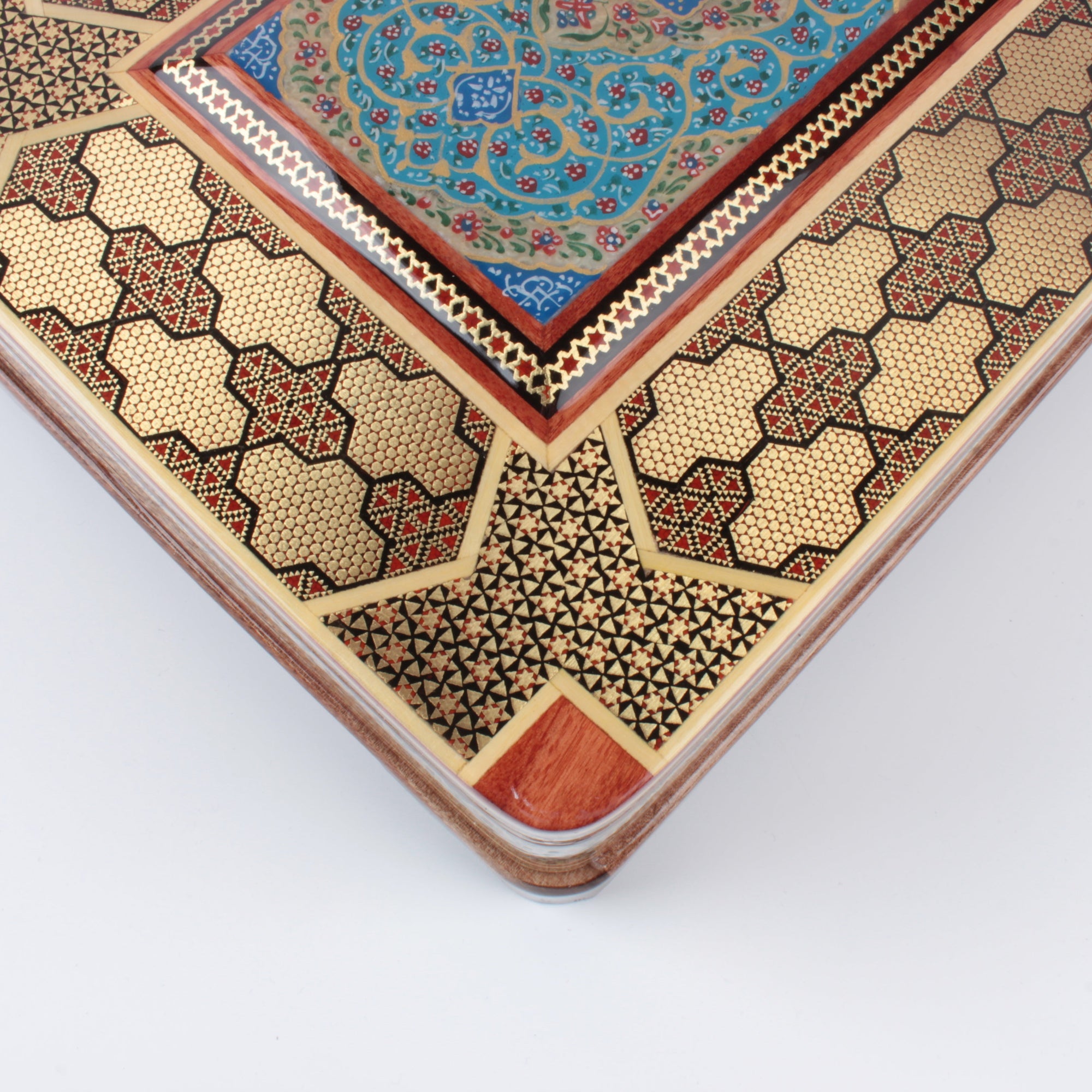 Hatem - Premium Kutu P:8