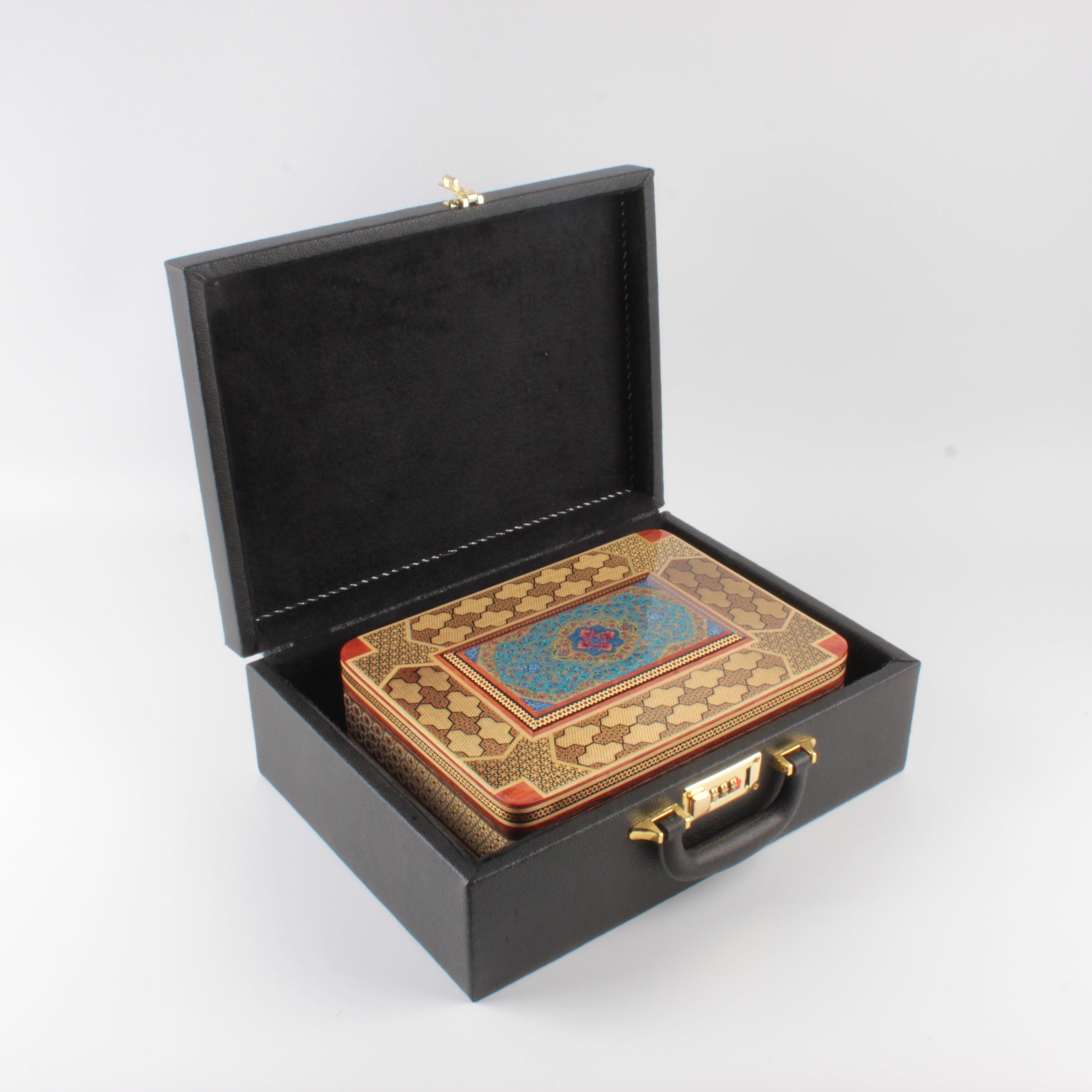 Hatem - Premium Kutu P:8