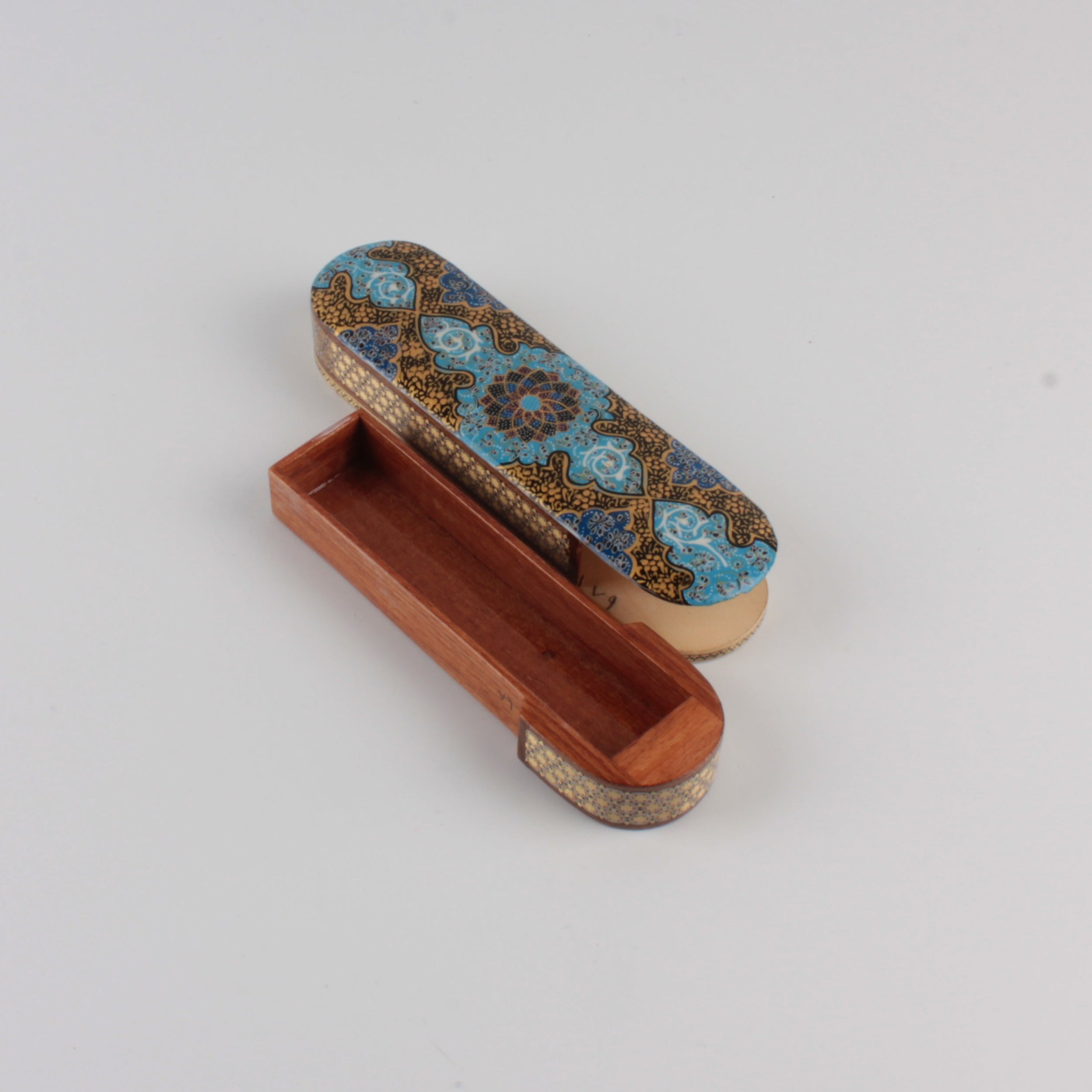 Hatem - Sliding Box K:4