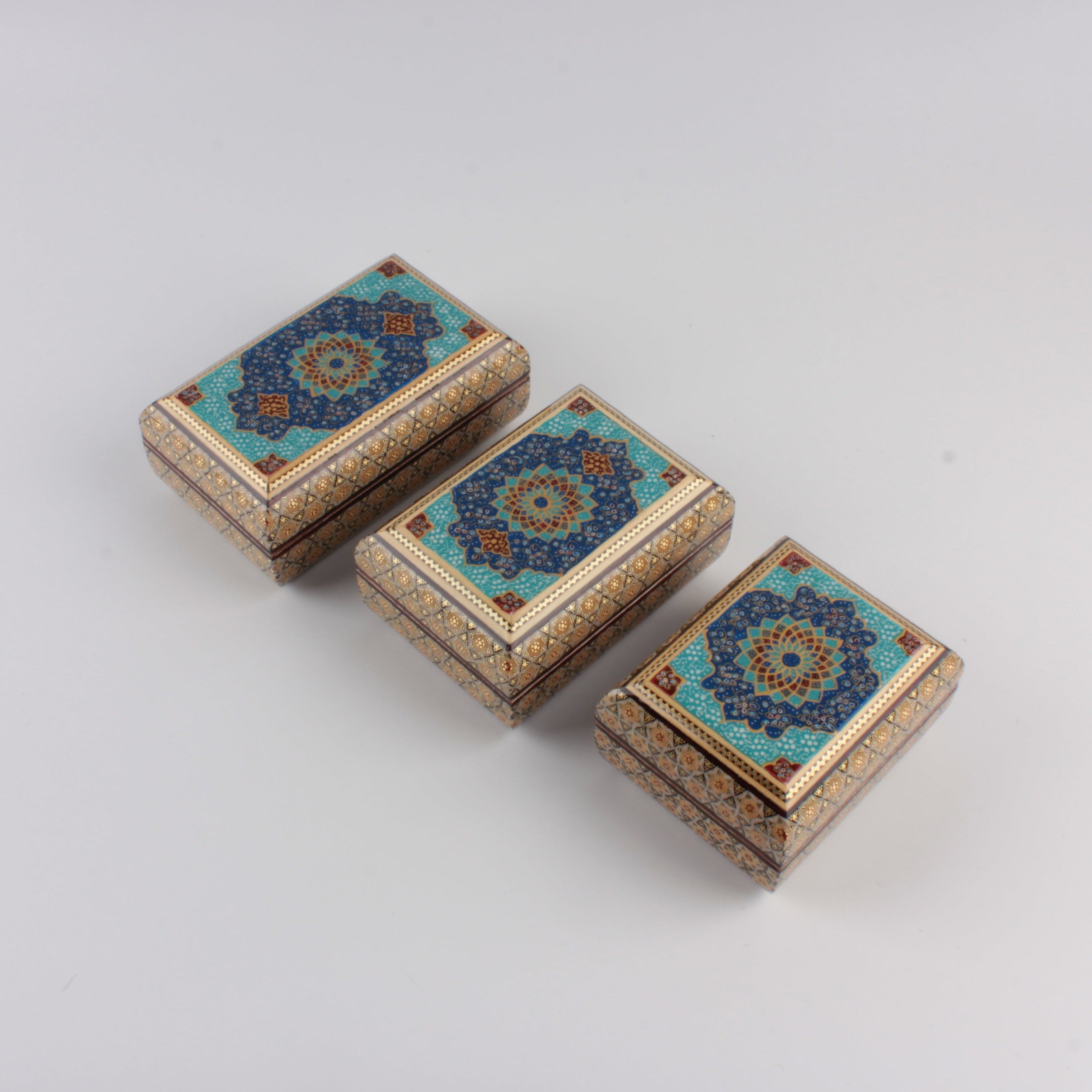 Hatem - Premium Box P:6