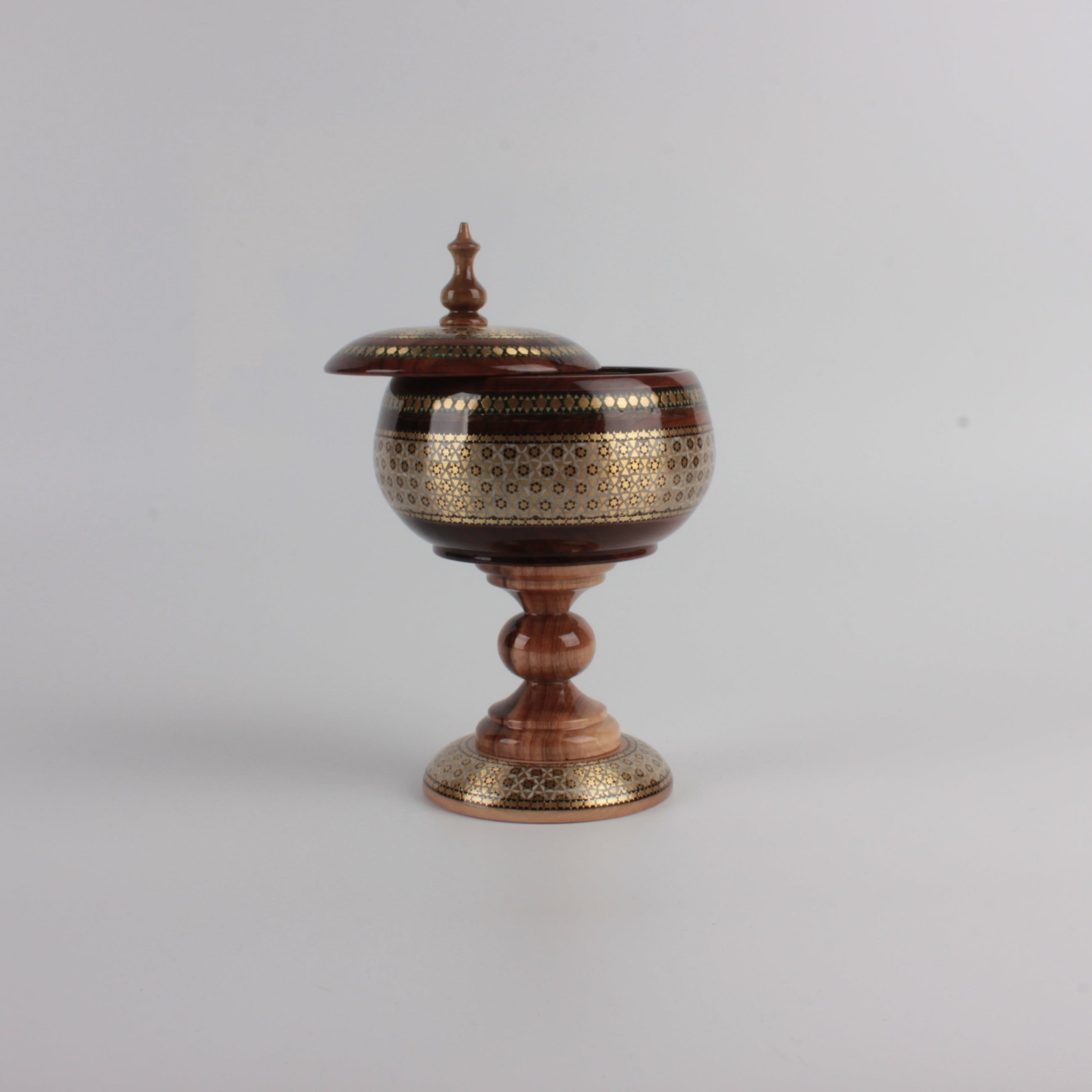 Hatem - Walnut Bowl K:3