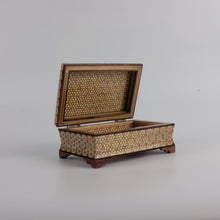 Hatem - Premium Box P:4